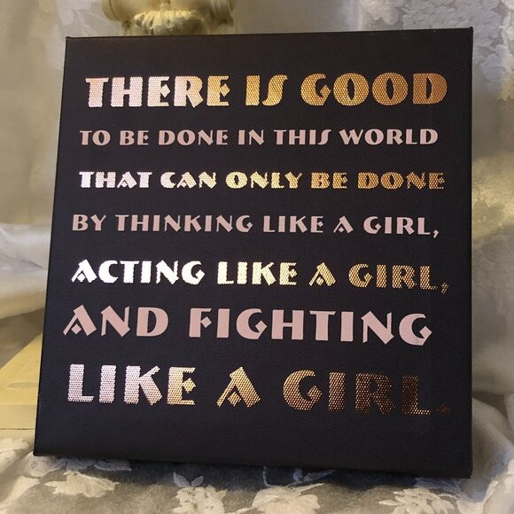 "LIKE A GIRL" Canvas/wood sign - Picture 6 of 11